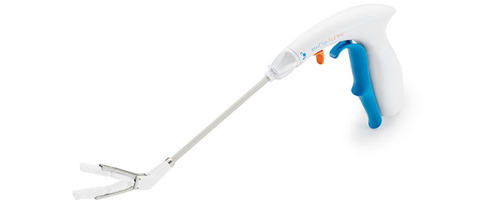 AtriClip FLEX-V device angled